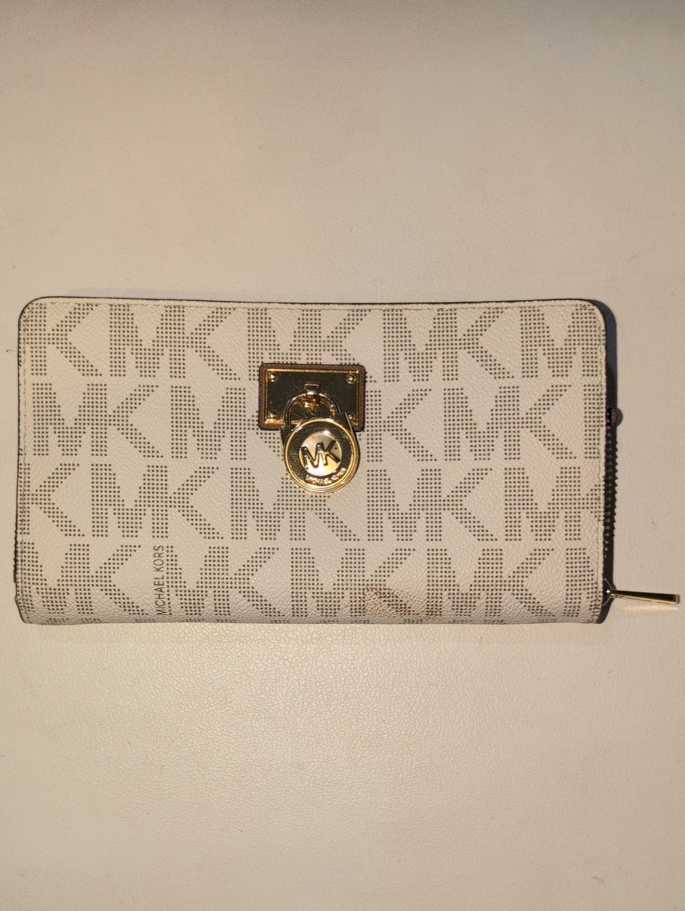 Michael Michael Kors Hamilton Traveler Large Zip Around Wallet
